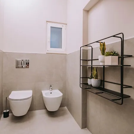 Sea Glow - Luxury Apartment Bisceglie Exterior photo